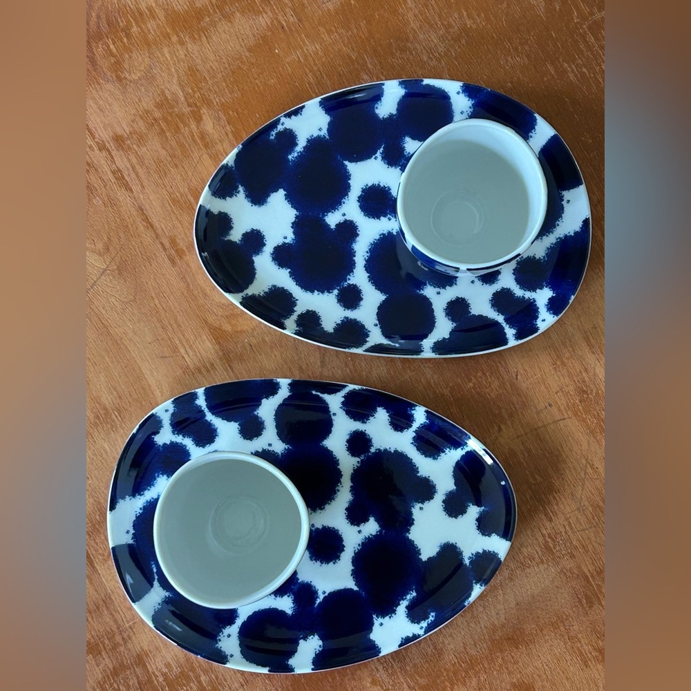 Paola Navone Crate&Barrel Blue and White Como Espresso Cups and Saucers - Picture 2 of 7